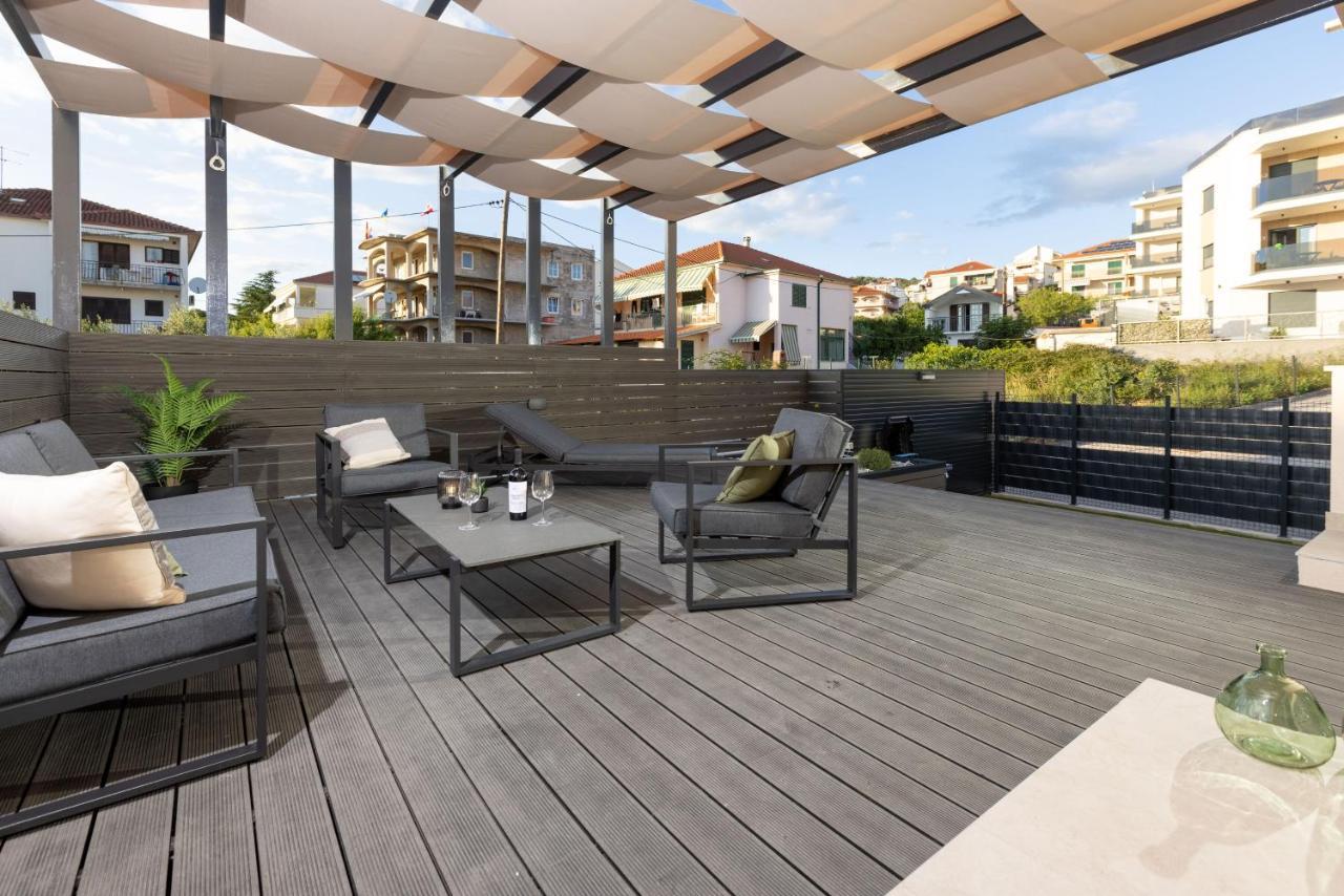 Apartments Ocrux Трогир Экстерьер фото