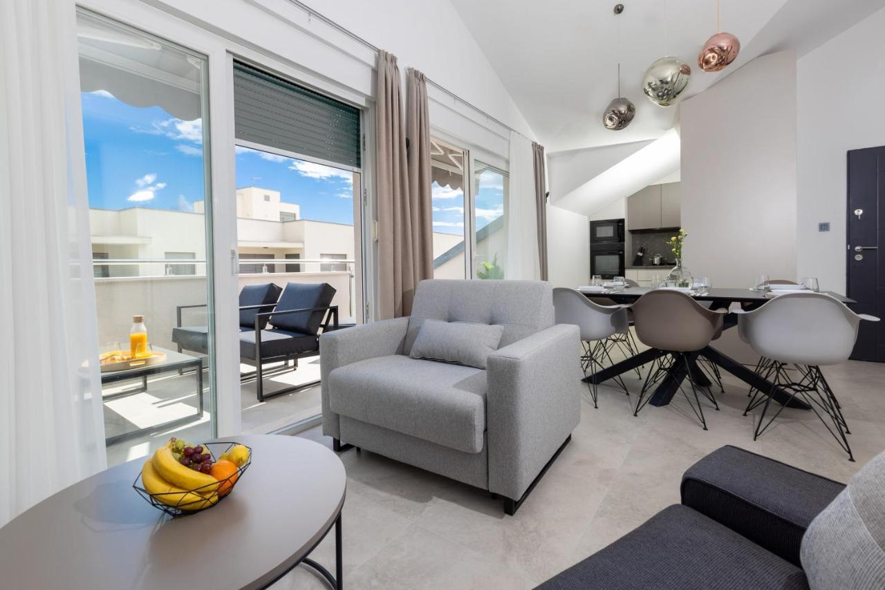 Apartments Ocrux Трогир Экстерьер фото