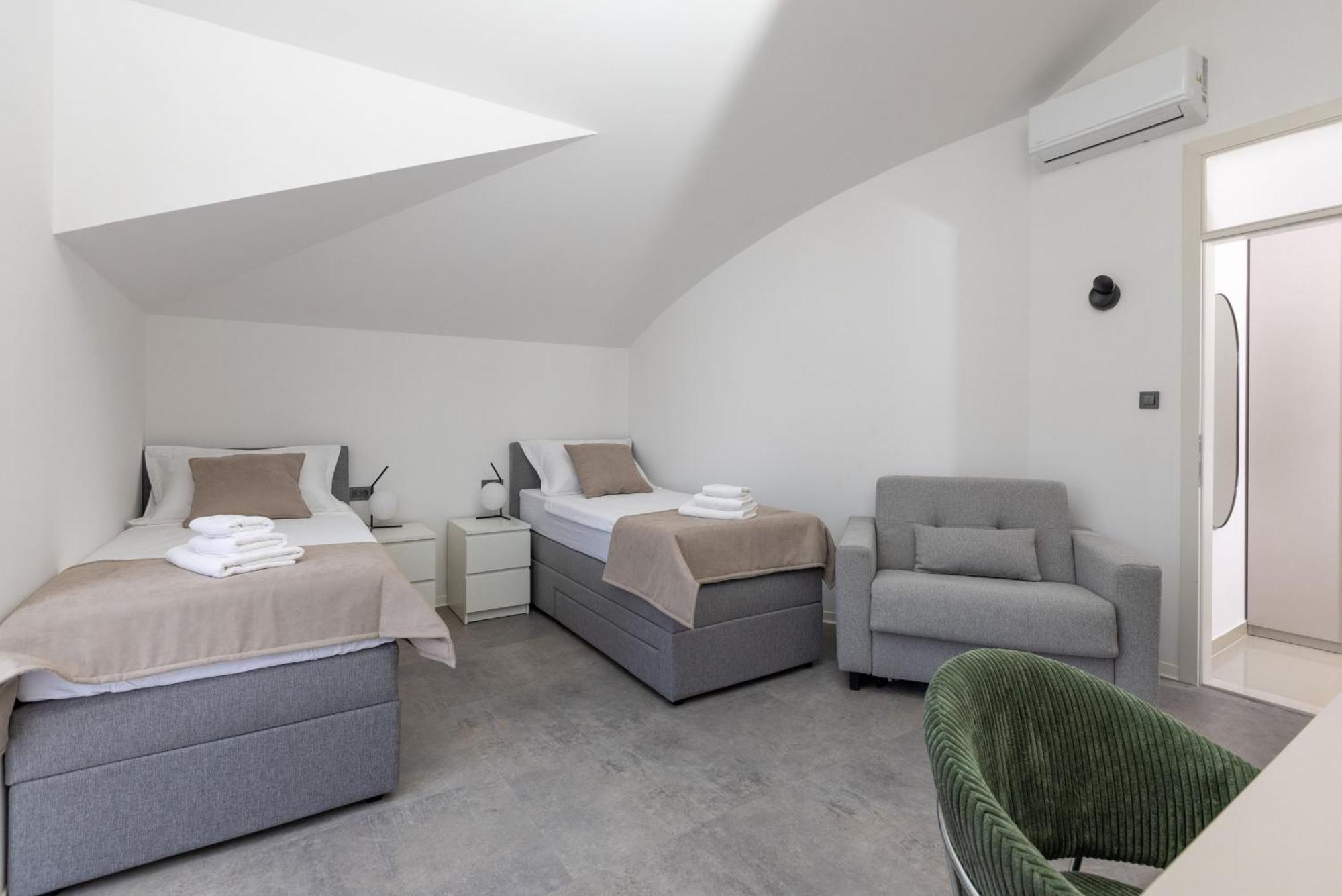 Apartments Ocrux Трогир Номер фото